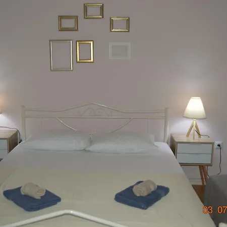 Lithos Daire Kavala